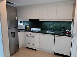 Torres de Suites by InAmazonas