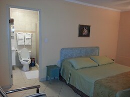 Le Chateau Ocean Villas