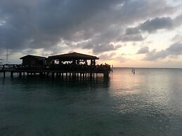 Le Chateau Ocean Villas