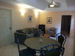 Le Chateau Ocean Villas