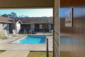 The Stagecoach Inn of Woodville