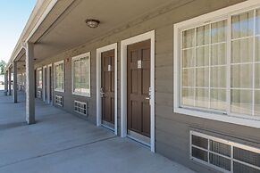 The Stagecoach Inn of Woodville