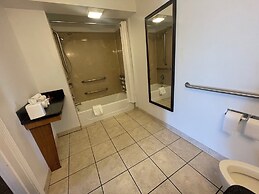 The Stagecoach Inn of Woodville