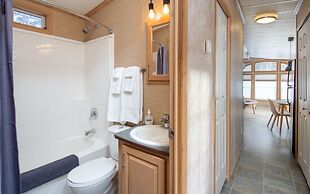 Crazy Creek Resort & Hot Pools