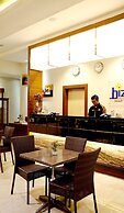 Biz Boulevard Hotel