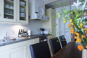 Herengracht Canal Apartment