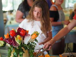 COLORADO Hotel snc by Prandolini Floria & C