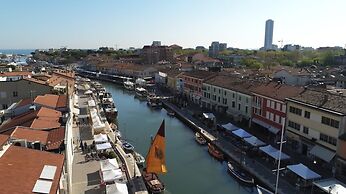 COLORADO Hotel snc by Prandolini Floria & C