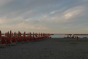 COLORADO Hotel snc by Prandolini Floria & C