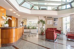 COLORADO Hotel snc by Prandolini Floria & C