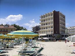 COLORADO Hotel snc by Prandolini Floria & C