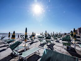 COLORADO Hotel snc by Prandolini Floria & C