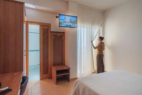 COLORADO Hotel snc by Prandolini Floria & C