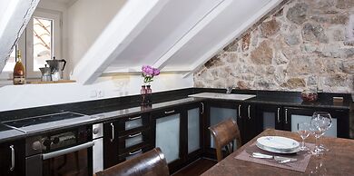 Villa Mirabilis, stunning superior villa, Dubrovnik Old Town