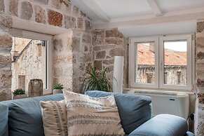 Villa Mirabilis, stunning superior villa, Dubrovnik Old Town