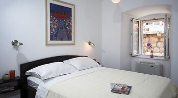 Villa Mirabilis, stunning superior villa, Dubrovnik Old Town