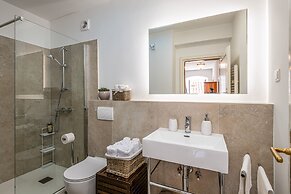 Villa Mirabilis, stunning superior villa, Dubrovnik Old Town