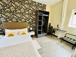 Hotel Le Castel Fleuri