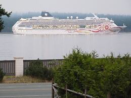Driftwood by the Sea Inn and RV Resort