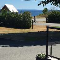 Driftwood by the Sea Inn and RV Resort