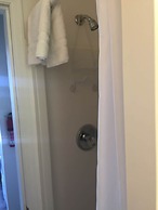 Driftwood by the Sea Inn and RV Resort