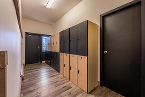 Raging Elk Adventure Lodging