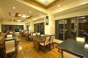 Chun Jing Hillview Villa