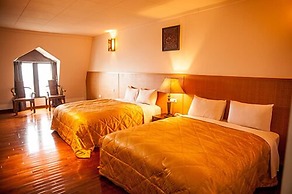 Chun Jing Hillview Villa