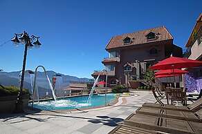 Chun Jing Hillview Villa