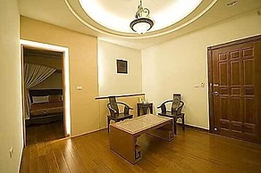 Chun Jing Hillview Villa