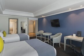 Catalonia Santo Domingo