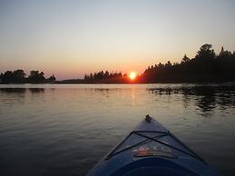 Sauble River Marina & Lodge Resort