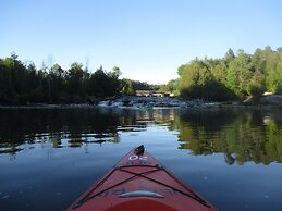 Sauble River Marina & Lodge Resort
