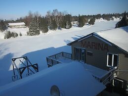 Sauble River Marina & Lodge Resort
