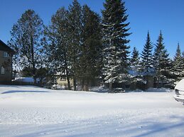 Sauble River Marina & Lodge Resort