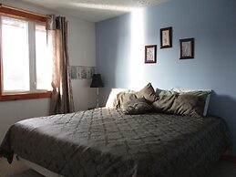 Sauble River Marina & Lodge Resort