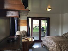 Sauble River Marina & Lodge Resort