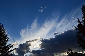 Western Traveller Motel