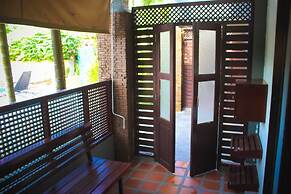 Royal Lee Resort & Spa