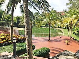 Royal Lee Resort & Spa