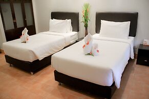 Royal Lee Resort & Spa