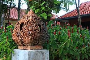 Royal Lee Resort & Spa