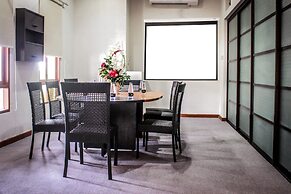 Royal Lee Resort & Spa