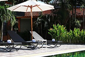 Royal Lee Resort & Spa