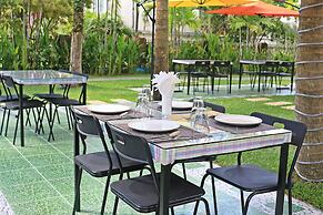 Royal Lee Resort & Spa