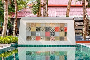 Royal Lee Resort & Spa