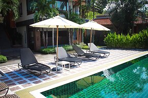 Royal Lee Resort & Spa