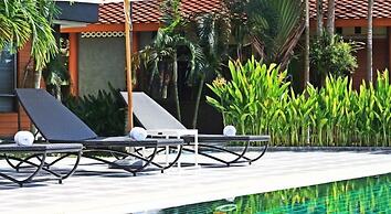 Royal Lee Resort & Spa