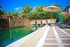 Royal Lee Resort & Spa