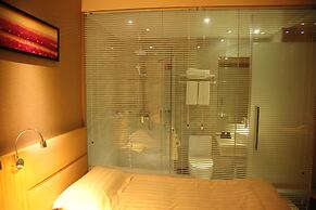 Fish Inn East Nanjing Road